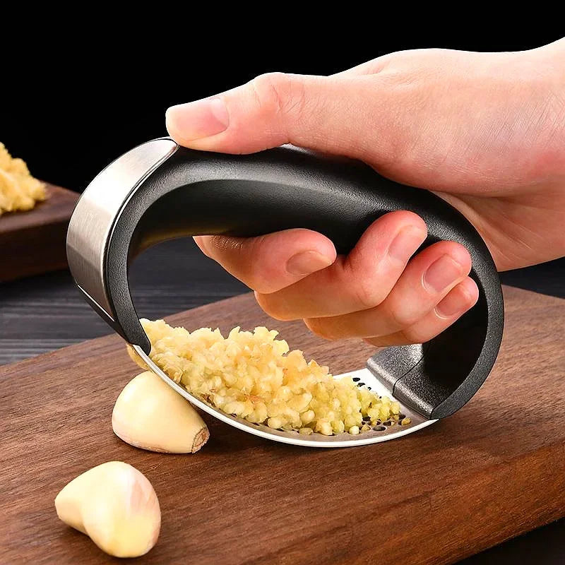 Stainless Steel Garlic Press Rocker & Mincer – Manual Garlic Crusher, Chopper & Squeezer Tool for Easy Garlic Paste, Ginger & Home Cooking